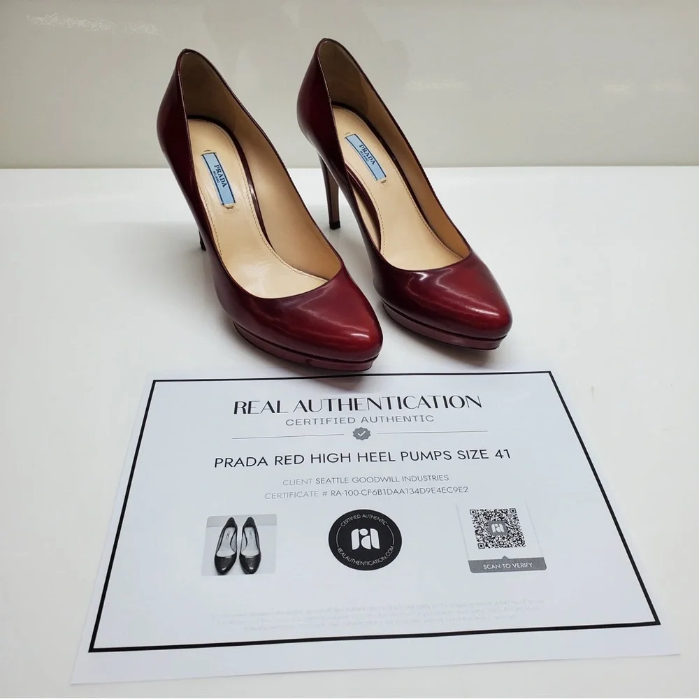 PRADA - Red Rounded High Heels Authentic - Picture 8 of 8